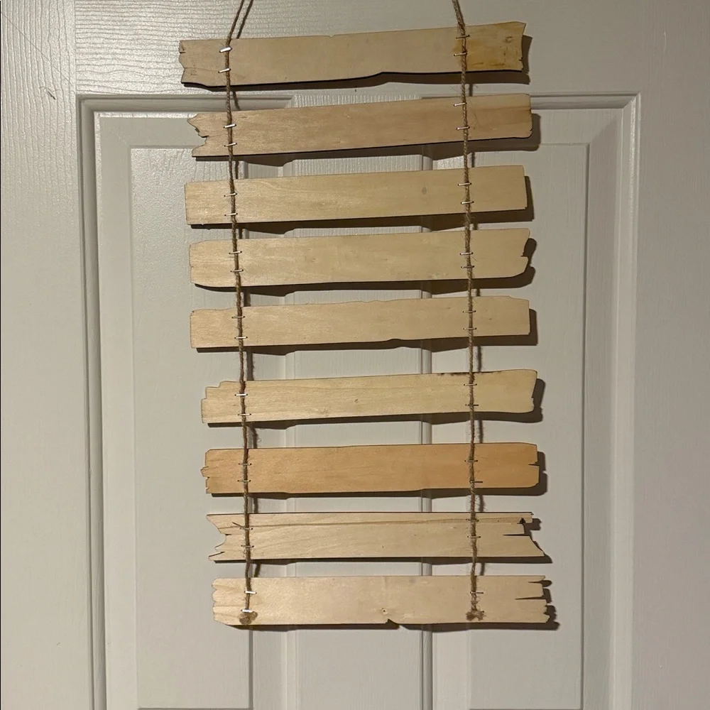Bee-Themed Wall Hanging Decor - Picture 2 of 2